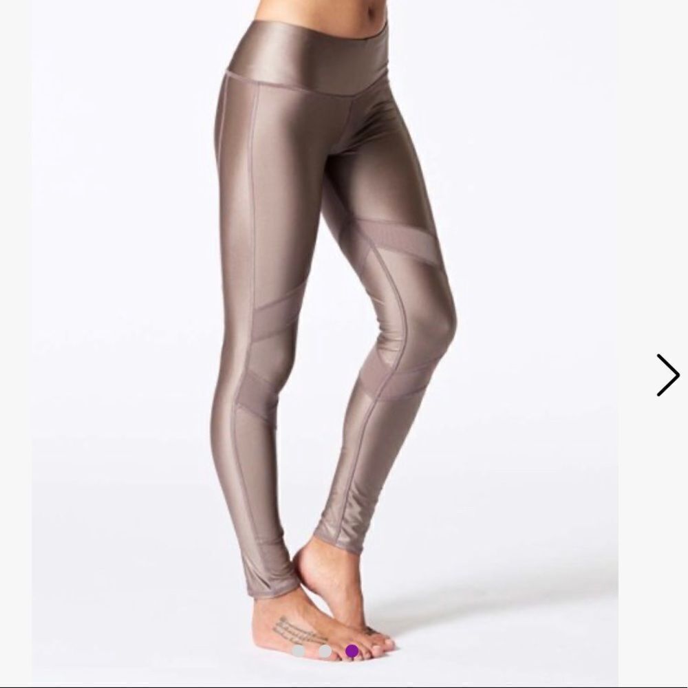NWT NUX Gretchen Mesh Shine Leggings- Size Small